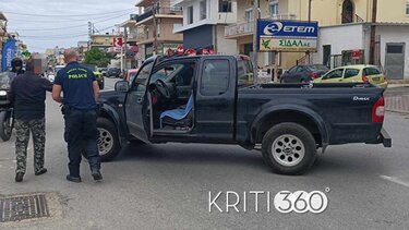 Τροχαίο στα Χανιά με αγροτικό και μηχανάκι – Στο νοσοκομείο ο οδηγός του δικύκλου