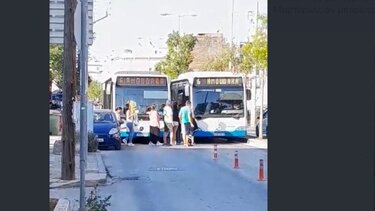 λεωφορεία 62