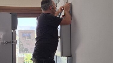 Σταθμοί, Βούτες, Ρηγμάτωση