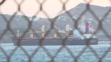 λαυριο πλοιο μεταναστες