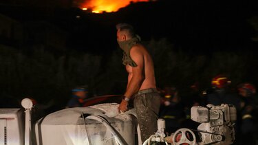 ιεραπετρα φωτια