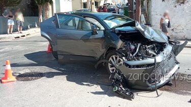 Χανιά: Τούμπαρε το αυτοκίνητο μετά από σφοδρή σύγκρουση