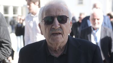 Πένθος για τον Κώστα Γείτονα - «Έφυγε» από τη ζωή η σύζυγός του