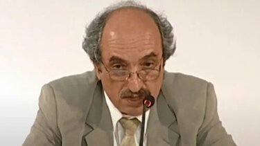 Αγοραστάκης