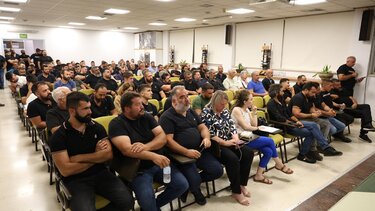 Κτηνοτρόφοι, Συνέλευση