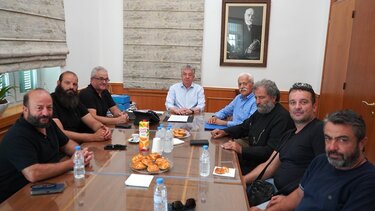 Αρναουτάκης-Συνάντηση