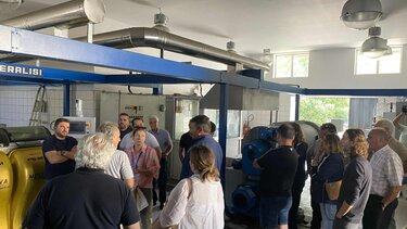 Ισπανοί, Ασίτες