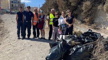 "Έλαμψε" ο κόλπος του Δερματά
