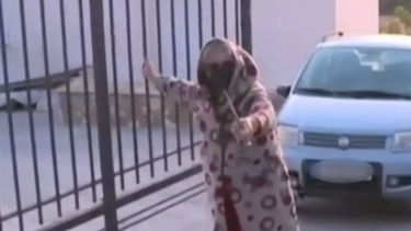 υπαλληλος-μητερα-λάκκος