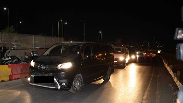 Βορίζια, παράδοση τριών - Αστυνομικό Μέγαρο