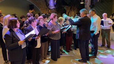 Με ιδιαίτερη επιτυχία πραγματοποιήθηκε η εκδήλωση για τα μέλη των Κ.Α.Π.Η Αγίου Νικολάου – Νεάπολης με αφορμή την Παγκόσμια Ημέρα Τρίτης Ηλικίας