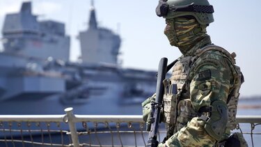 Reuters: Η Ελλάδα διαπραγματεύεται την αγορά οπλικών συστημάτων από το Ισραήλ για την «Ασπίδα του Αχιλλέα»