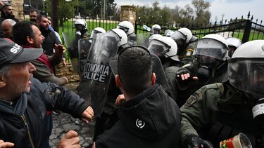 Θεσσαλονίκη: Δικογραφία για τα επεισόδια στο μπλόκο των αγροτών κοντά στο αεροδρόμιο