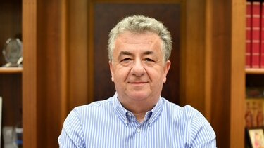 Σταύρος Αρναουτάκης