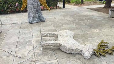  βανδαλισμοί στον χριστουγεννιάτικο στολισμό του Δήμου Αγίου Νικολάου