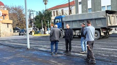 Αυτοψία Δημάρχου Ρεθύμνης στο έργο ανάπλασης γηπέδων της Πλατείας Τεσσάρων Μαρτύρων