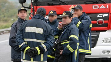 Πυροσβέστες, Επιχείρηση