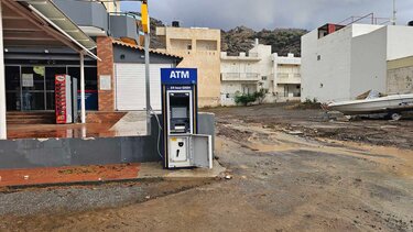 Το ορμητικό πέρασμα της κακοκαιρίας “Byron” από τον Τσούτσουρο - Δείτε βίντεο