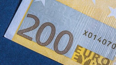 200 ευρώ