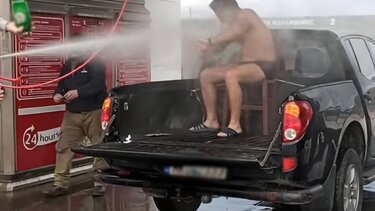 Μοίρες, Γαμπρός, Πλυντήριο Αυτοκινήτων