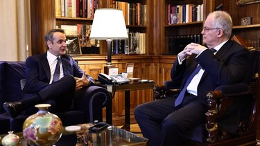 Μητσοτάκης, Τασούλας