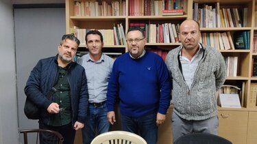 Μανώλης Συντυχάκης, Ιδιοκτήτες Ταξί