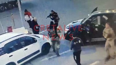 Επίλεκτες δυνάμεις ακινητοποιούν στο λιμάνι του Ηρακλείου 48χρονο με βαρύ ποινικό παρελθόν - δείτε βίντεο