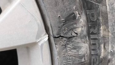 Κινδυνεύουμε να πάθουμε ζημιά στα αυτοκίνητα