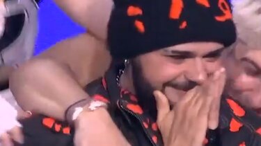 Akylas: «Έχω δεχτεί ομοφοβική επίθεση από πολλά άτομα στη Θεσσαλονίκη και τρέχαμε να ξεφύγουμε»