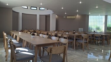 Ηράκλειο: Ολοκληρώθηκαν οι εργασίες και παραδόθηκε σε χρήση η αίθουσα μνημοσύνων και δεξιώσεων στο Νέο Κοιμητήριο