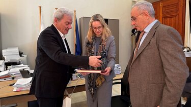 δήμαρχος.πρέσβειρα