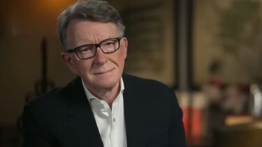  Αμερικανοί βουλευτές ζητούν από τον λόρδο Μάντελσον να καταθέσει στο Κογκρέσο