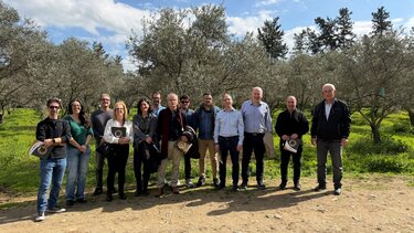 Στην Κύπρο για τη βιώσιμη ελαιοκαλλιέργεια ο Δήμαρχος Πλατανιά Γιάννης Μαλανδράκης