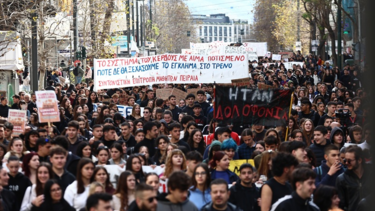 μαθητικη πορεια-Αθηνα-Τέμπη