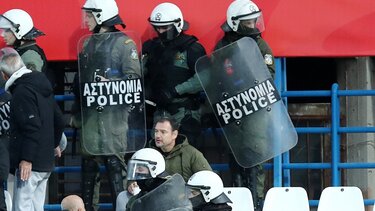 Επεισόδια στη Νεάπολη κι απρόκλητη επίθεση στον κόσμο του ΟΦΗ!