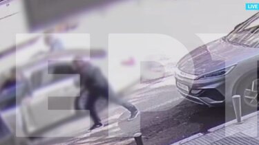 Βίντεο ντοκουμέντο: Επεισοδιακή σύλληψη εμπόρων ναρκωτικών με τρία κιλά κοκαΐνη στη Θεσσαλονίκη