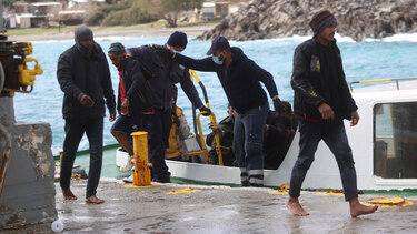 μετανάστες