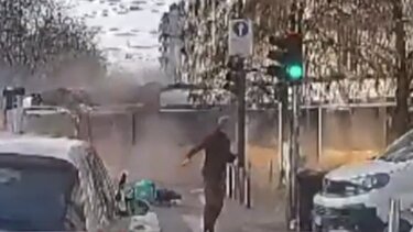 Εκτροχιασμός τραμ στο Μιλάνο: Δύο οι νεκροί - Η στιγμή του δυστυχήματος