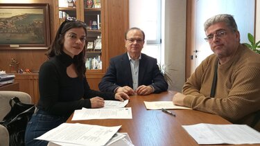 Γιώργος Μαρινάκης, Σύμβαση, Ταρτάν