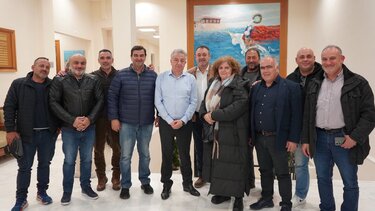 εκη αρναουτακης