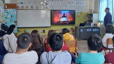 Παιδική κακοποίηση, Νάκος