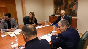 Βενζινοπώλες, Τάκης Θεοδωρικάκος 