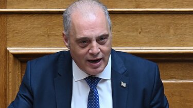 Τον είπε καράφλα: Η επιστολή διαμαρτυρίας του Βελόπουλου για τον Φλώρο