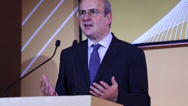 Κωστής Χατζηδάκης, Ανασφάλιστα Οχήματα