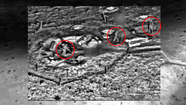 Η στιγμή που Ισραηλινοί εξουδετερώνουν Ιρανούς στρατιώτες λίγο πριν ενεργοποιήσουν αεράμυνα, δείτε βίντεο