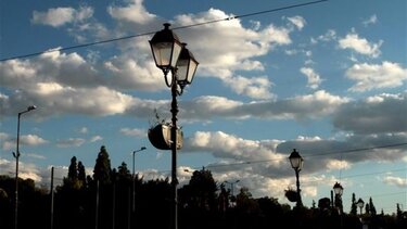 Καιρός: Ο αντικυκλώνας φέρνει ηλιοφάνεια και 17άρια την Πρωτοχρονιά 