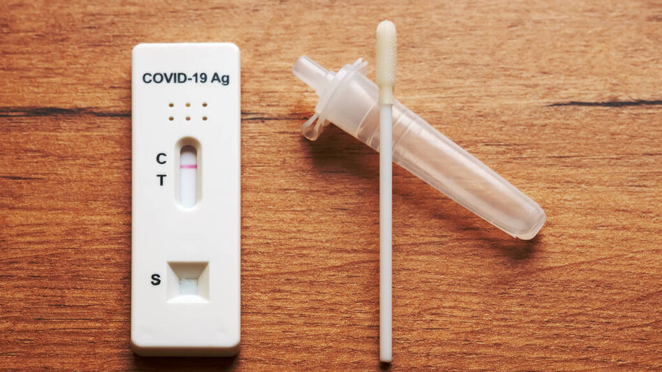 Συνεχίζονται τα δωρεάν rapid tests για τον κορωνοϊό