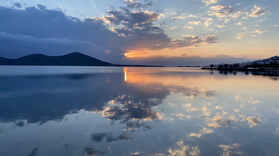 Το πρώτο λυκαυγές του 2023