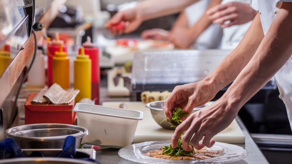 Πώς η κλιματική αλλαγή απειλεί την παραδοσιακή κουζίνα