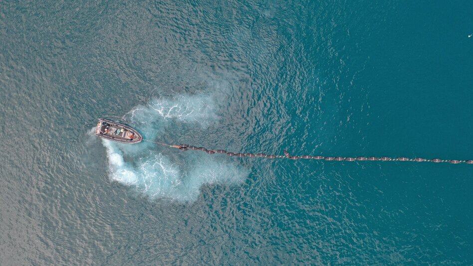 ΑΔΜΗΕ: Εξοικονόμηση άνω των 700 εκατ. ευρώ από τη λειτουργία της ηλεκτρικής διασύνδεσης Κρήτης-Πελοποννήσου